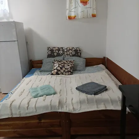Kiskastely Garzon, Sajat Fuerdoszobaval Es Sajat Konyhaval * Balmazújváros
